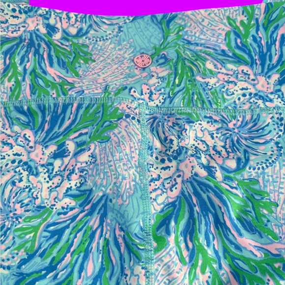 Lilly Pulitzer LUXLETIC Blue and Green floral Leggings size L 88189 - Picture 6 of 6
